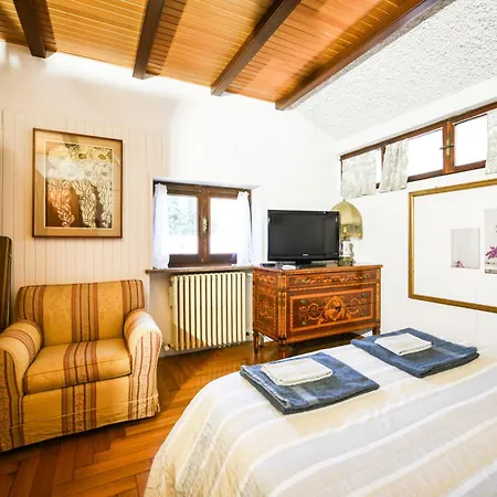 La Menaresta Quiet & Relax Near Bellagio 아파트 *