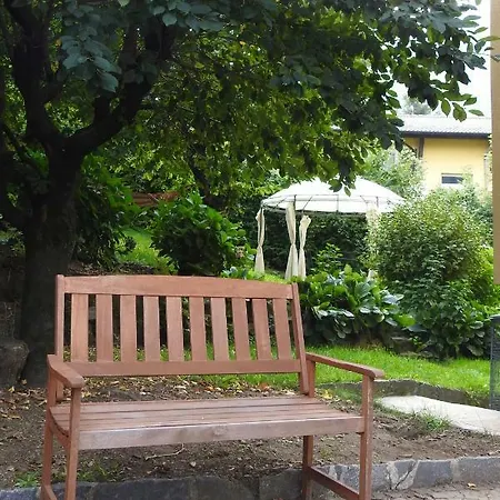 La Menaresta Quiet & Relax Near Bellagio Apartment