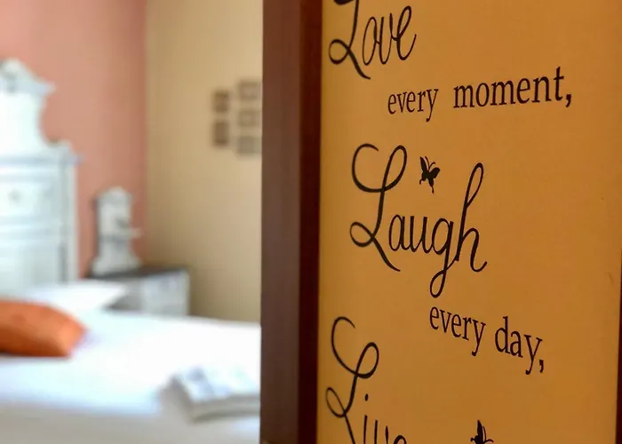 La Menaresta Quiet & Relax Near Bellagio Apartment *