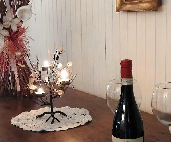 La Menaresta Quiet & Relax Near Bellagio Apartment Magreglio