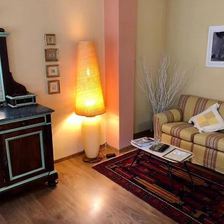 La Menaresta Quiet & Relax Near Bellagio Апартаменты *