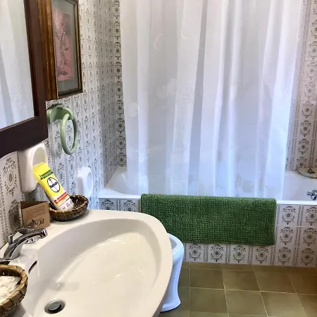 La Menaresta Quiet & Relax Near Bellagio Апартаменты *